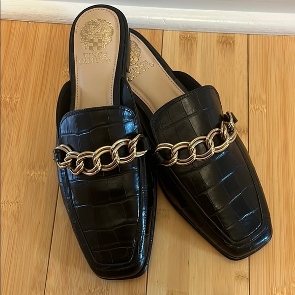 Vince Camuto Rachey Black and Gold Mules with Chain Detail size 9,5 - Picture 1 of 10